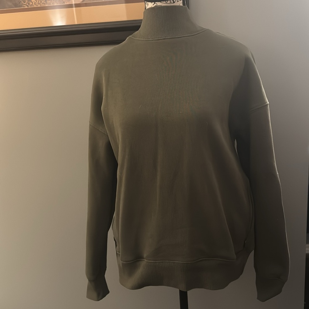 Tentree Sweater